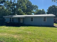 Building Photo - 1240 Okema St