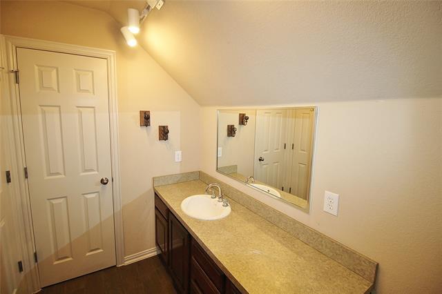 Building Photo - 1803 Masters Dr