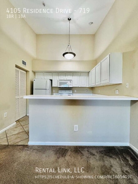 Building Photo - 4105 Residence Drive