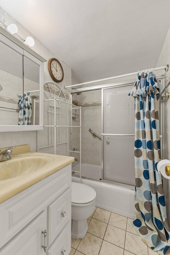 Building Photo - 61-15 98th St