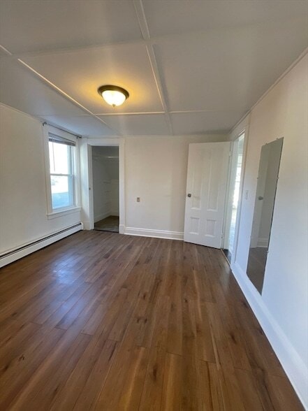 Building Photo - 304 Cumberland Rd