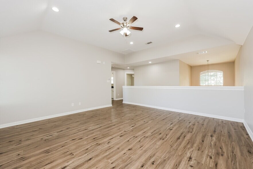 Building Photo - 7721 Arcadia Trail