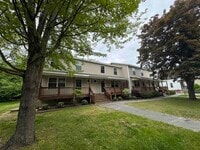 Building Photo - 21 Winchester Ct