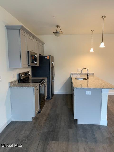 Building Photo - 12 White St