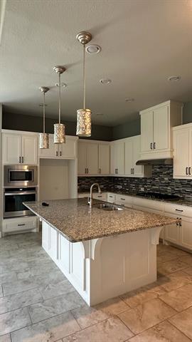 Building Photo - 8533 Pine Valley Dr