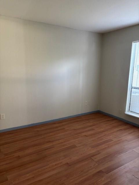 Building Photo - 15919 Golf Club Dr