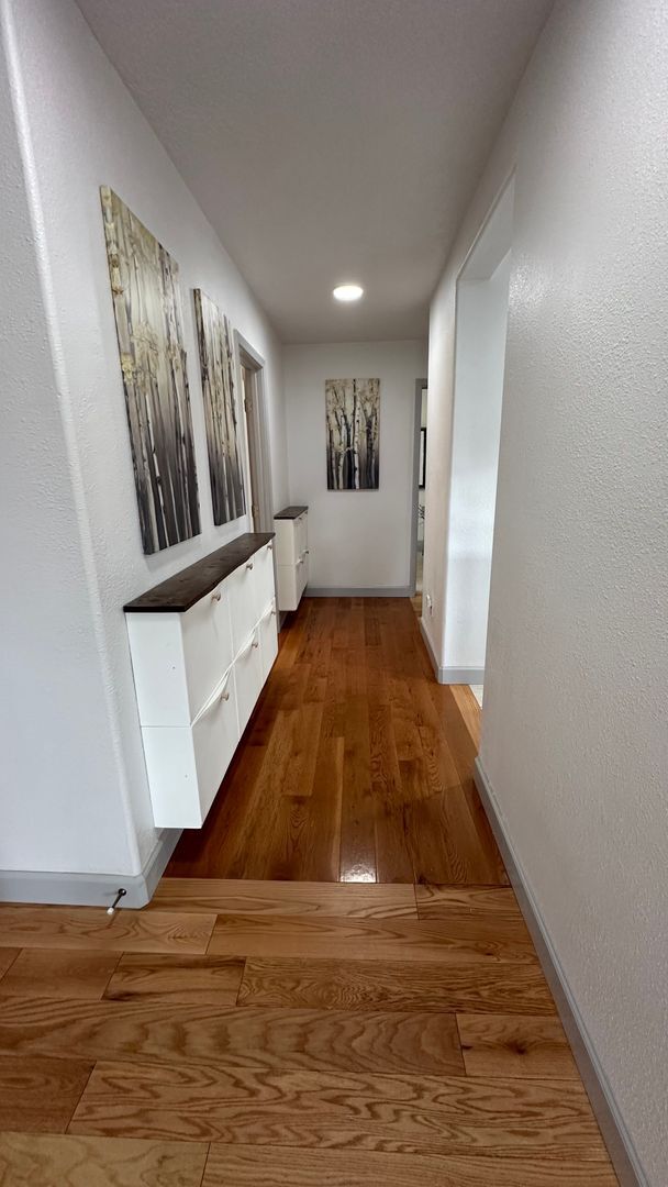 Building Photo - Perry Place