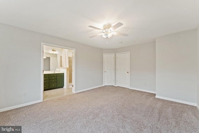 Building Photo - 1099 Longview Ln