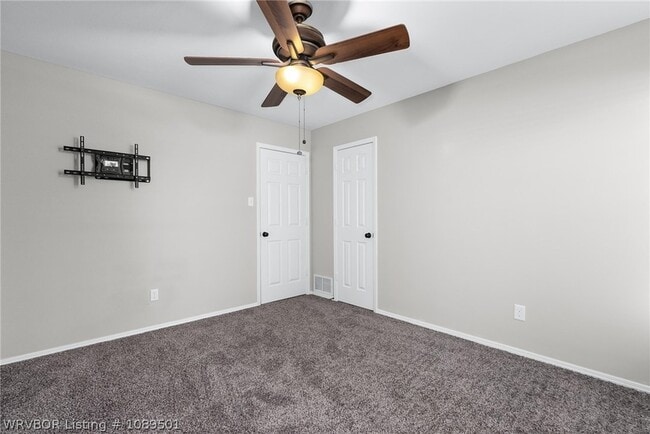 Building Photo - 8808 Skypark Dr