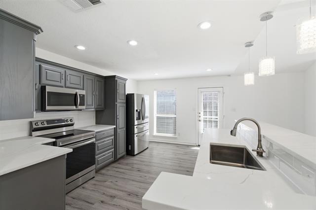 Building Photo - 4205 Fernleaf Dr