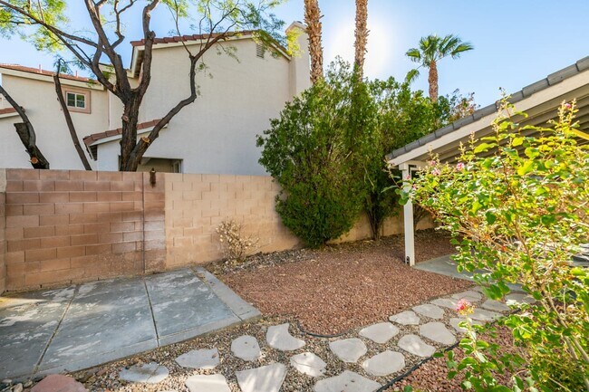 Building Photo - 1707 Millstream Way