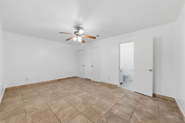 Building Photo - 11311 Hazen St