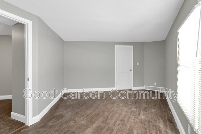 Building Photo - 1073 Grant St