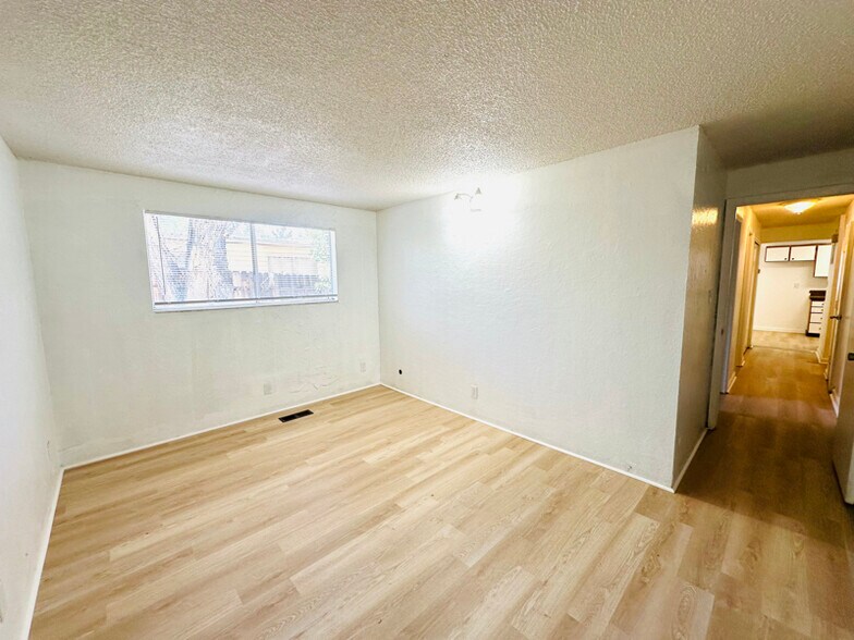 Building Photo - 1662 Gault Way
