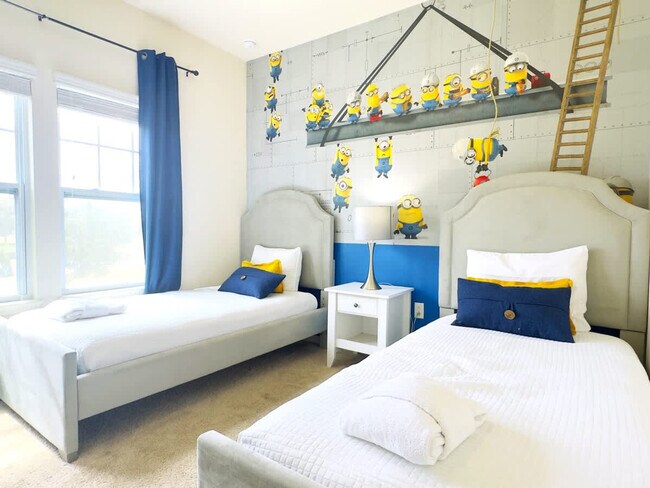 Building Photo - 8996 Silver Pl