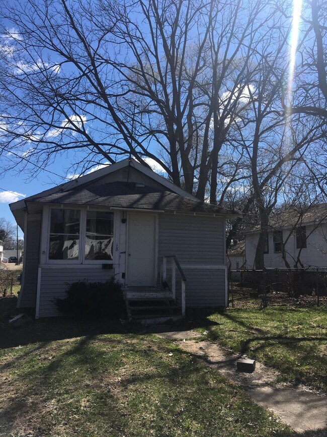 Building Photo - 18 Windsor Terrace