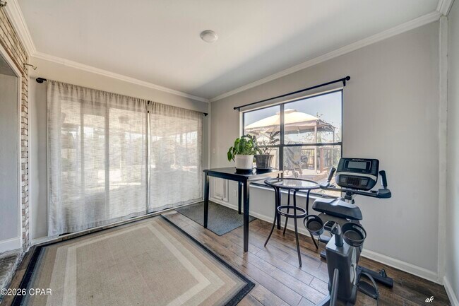 Building Photo - 707 Plantation Cir