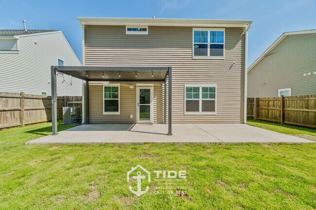 Building Photo - Spacious Living in Moncks Corner