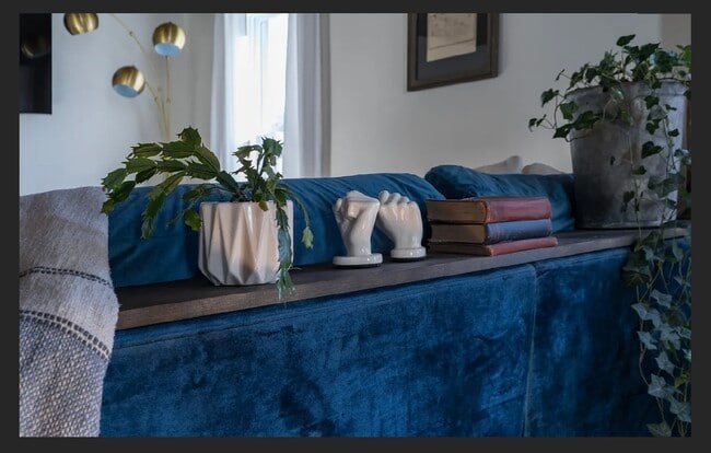 Building Photo - 14047 Military Rd