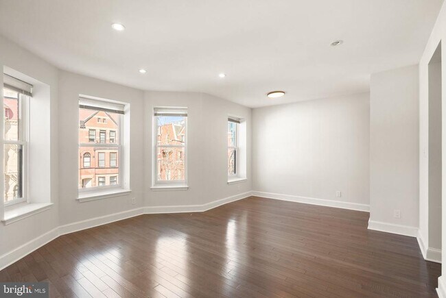 Building Photo - 1733 20th St NW