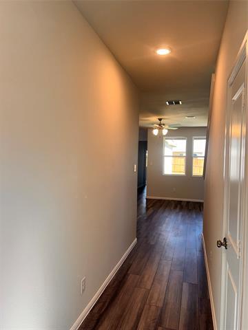 Building Photo - 900 Portina Dr