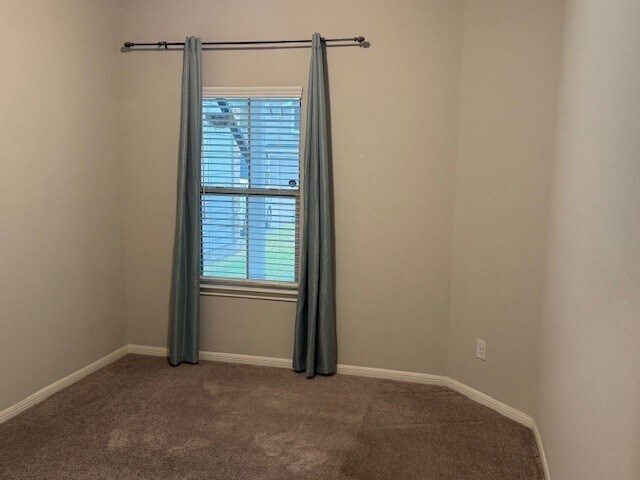 Building Photo - 156 Camelot Pl Ct