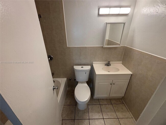 Building Photo - 7841 Johnson St