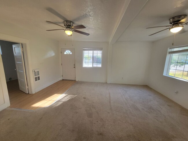 Building Photo - 3 Bed 2 Bath in Cusick