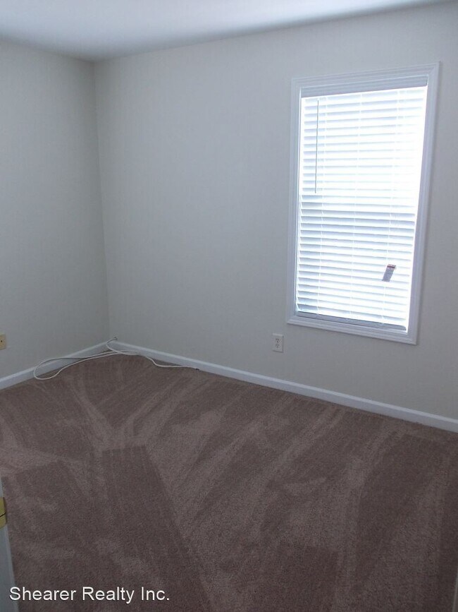 Building Photo - 2 br, 1 bath House - 1067 Triece Lane