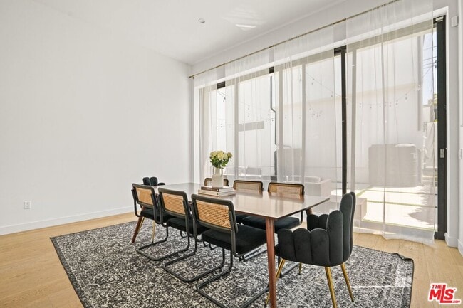 Building Photo - 12136 Clarkson Rd