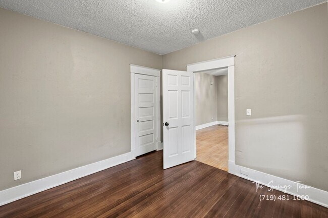 Building Photo - 1130 W Colorado Ave