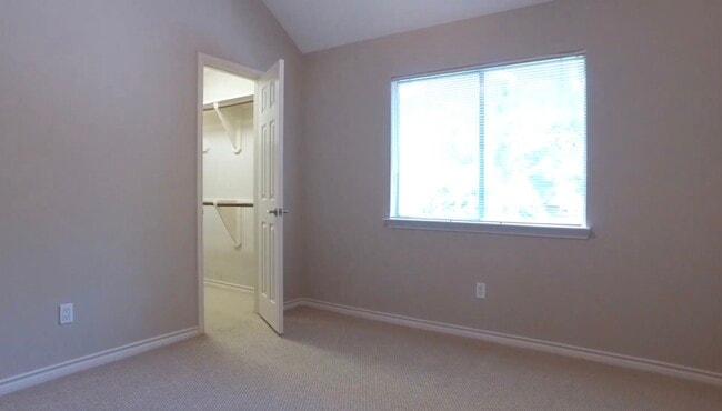 Building Photo - 16910 Ascot Meadow Dr