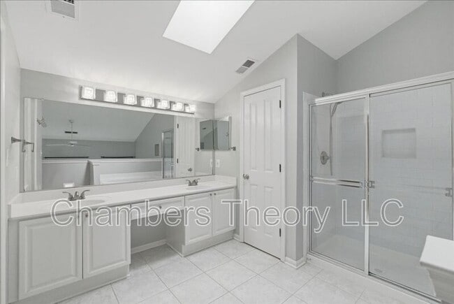 Building Photo - 4664 Kirkland Pl