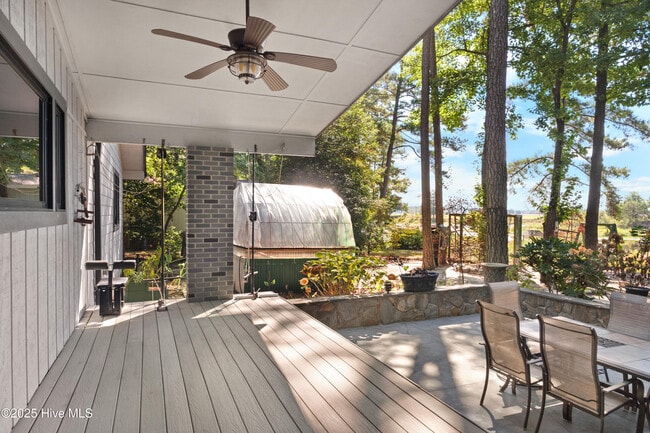 Building Photo - 426 Loblolly Dr