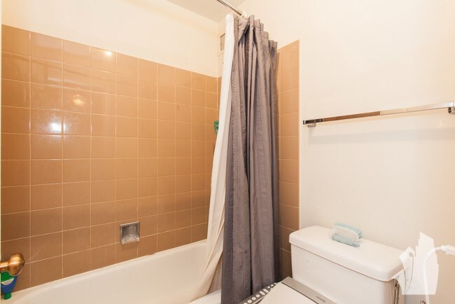 Building Photo - 740 S Federal St