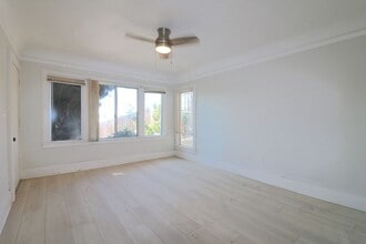 Building Photo - 859- 861 Euclid Avenue