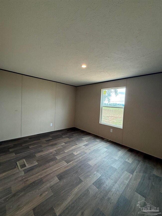Building Photo - 4454 Custer Ln