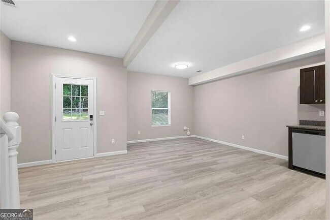 Building Photo - 20 Breanna Way