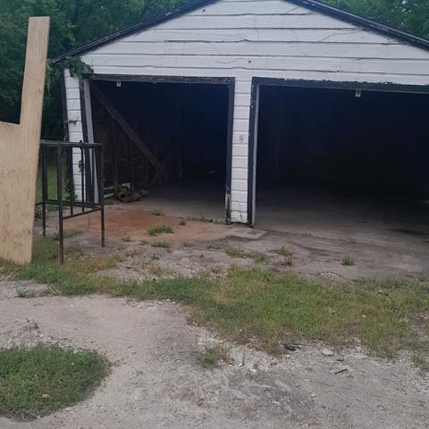 Building Photo - 2122 Hulse Blvd