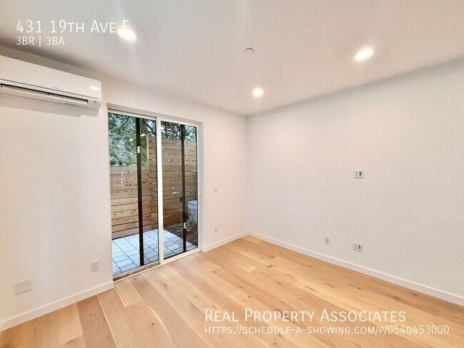 Building Photo - 431 19th Ave E