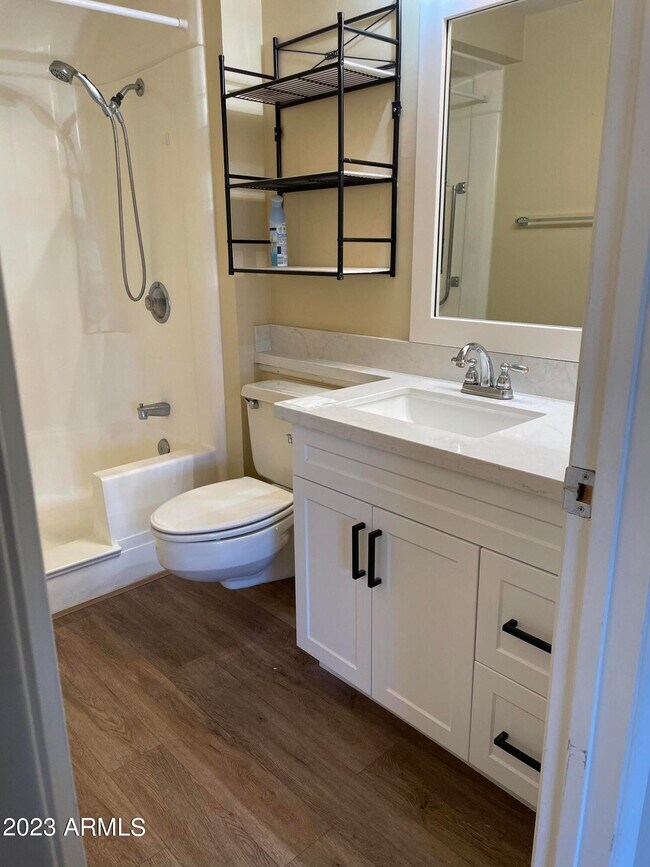 Building Photo - 13227 N 99th Dr