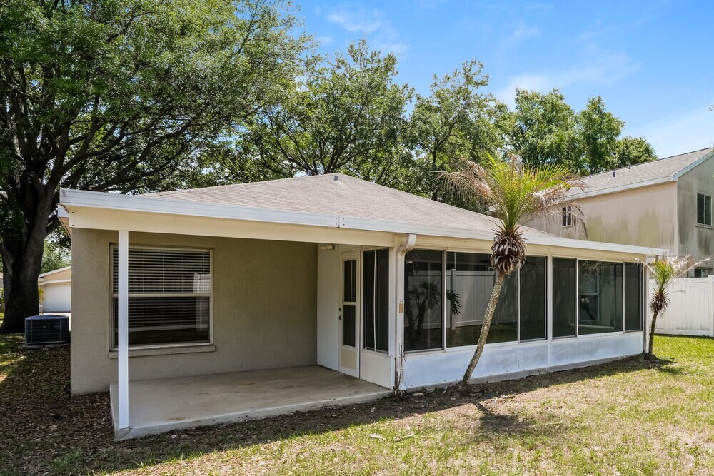 Building Photo - 402 Sonoma Dr