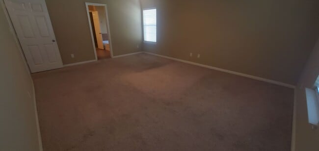 Building Photo - 249 Nomad Ln