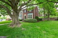 Building Photo - 4856 Bradley Blvd