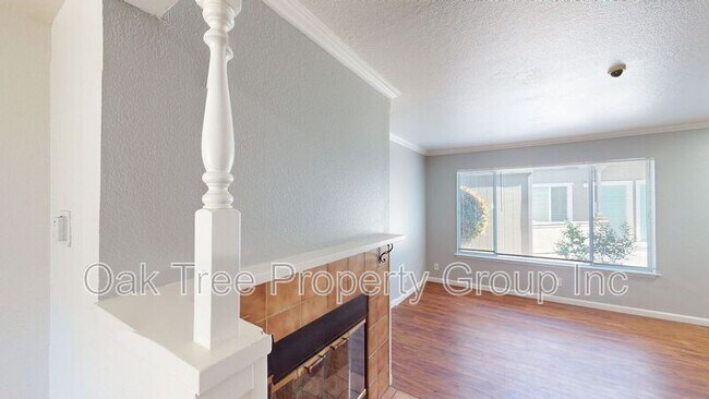 Building Photo - 625 F St