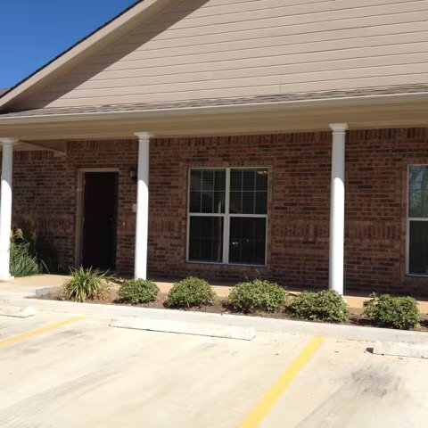 Building Photo - 108 Lemons Dr