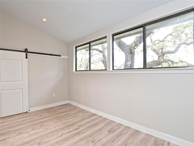 Building Photo - 44 Casa Verde St