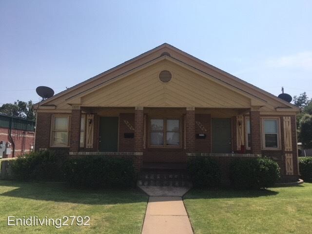 Primary Photo - 1 br, 1 bath House - 1025 W. Maine