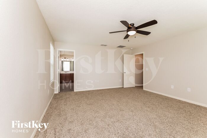 Building Photo - 2635 Interlock Dr
