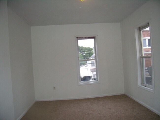 Building Photo - 14-16 S. Franklin St.